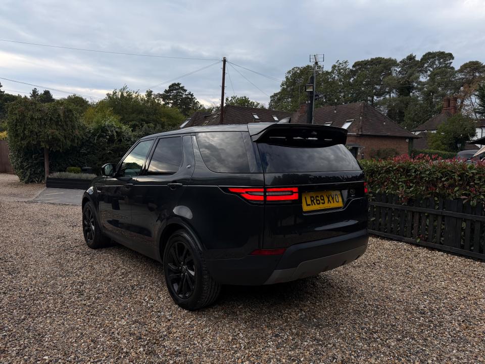 Land Rover Discovery photo 4