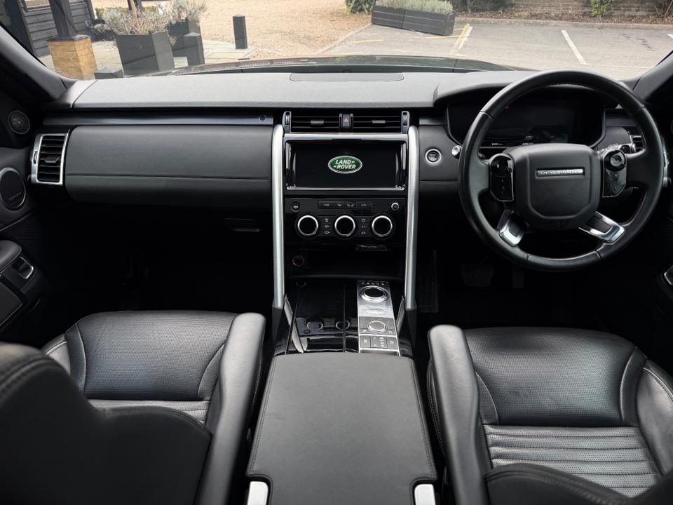 Land Rover Discovery photo 14