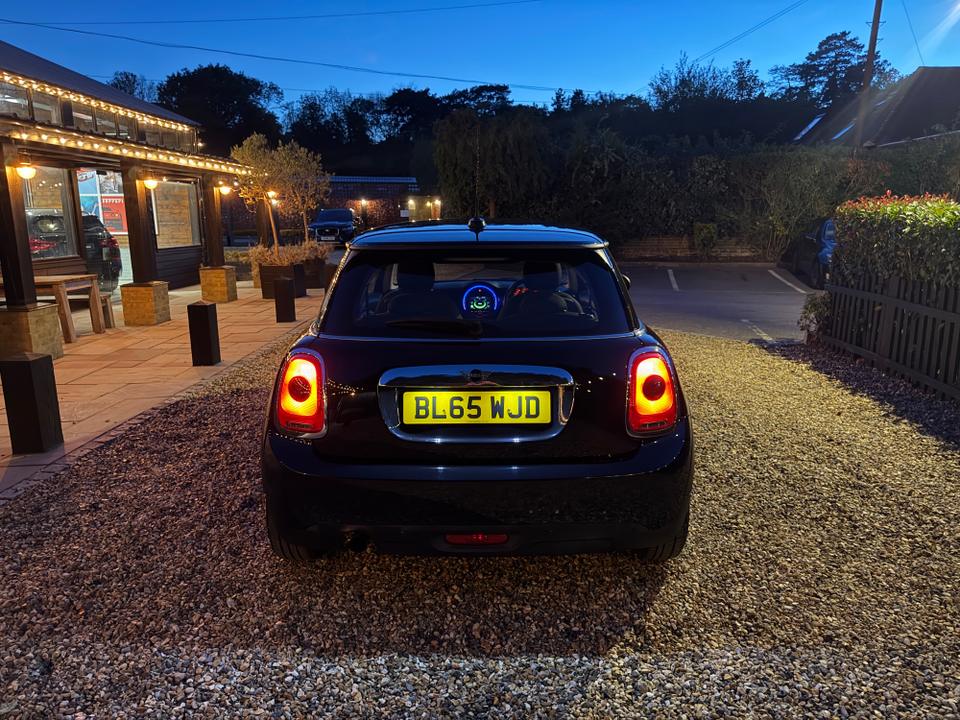 Mini One photo 5