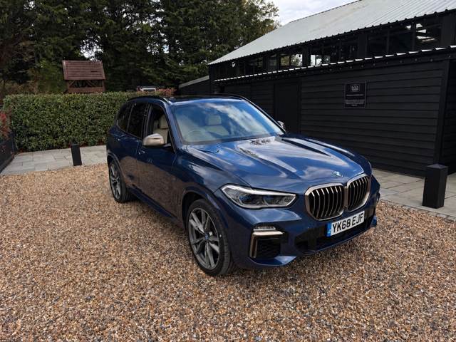 BMW X5 photo 1