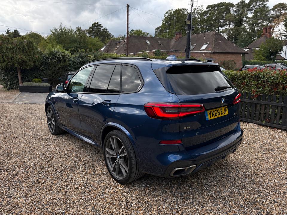BMW X5 photo 4