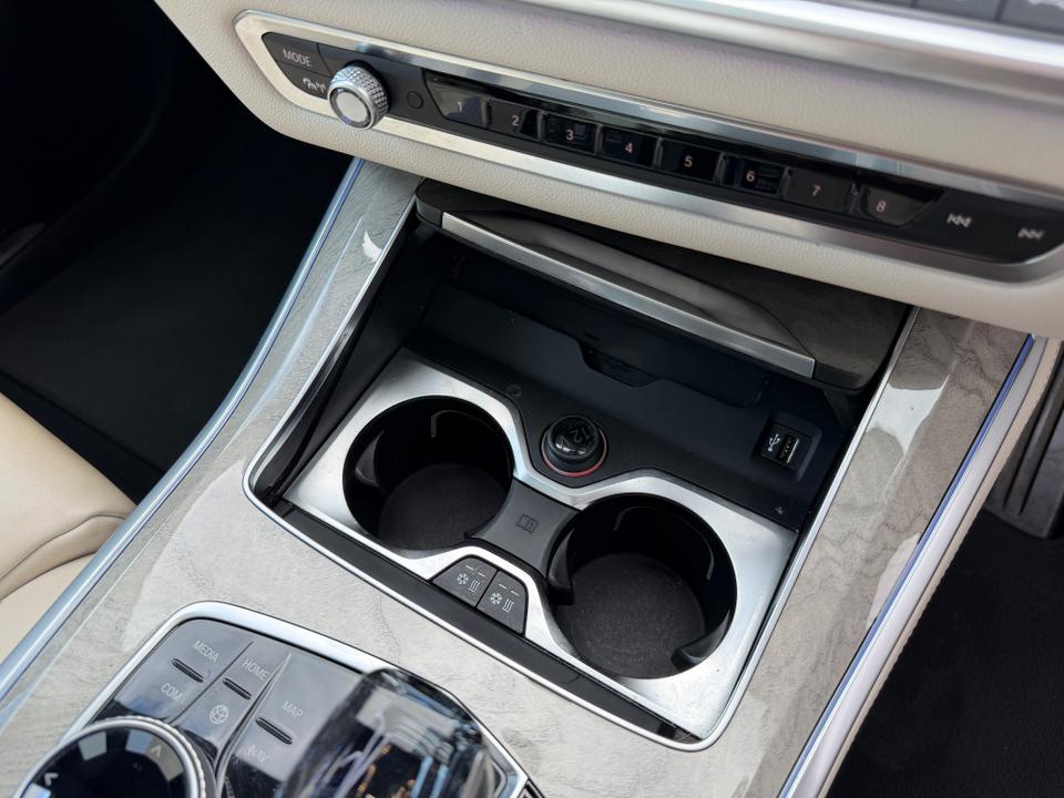 BMW X5 photo 12