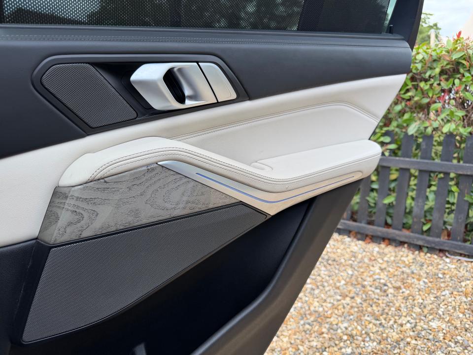 BMW X5 photo 19