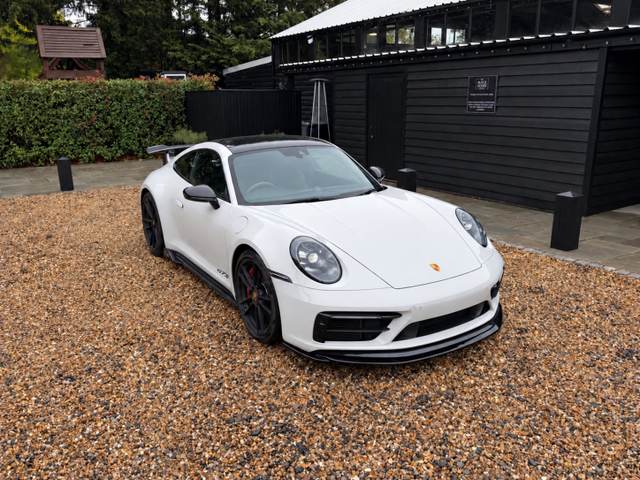 Porsche 911 photo 1
