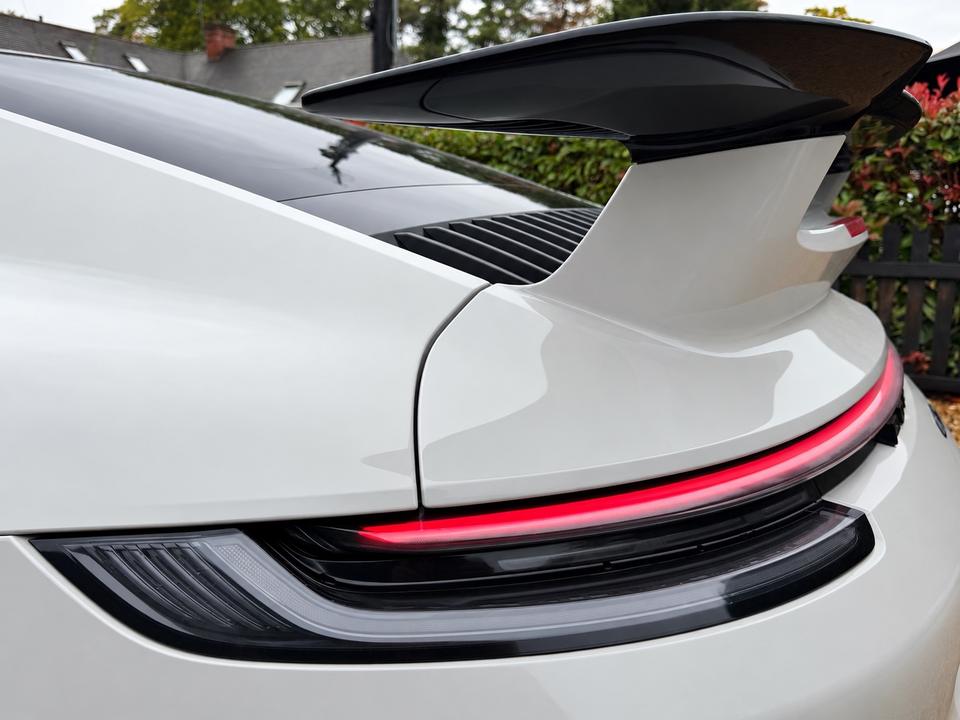 Porsche 911 photo 8