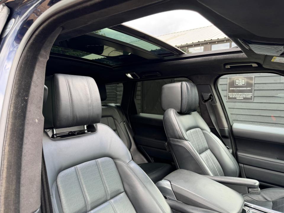 Land Rover Range Rover Sport photo 10