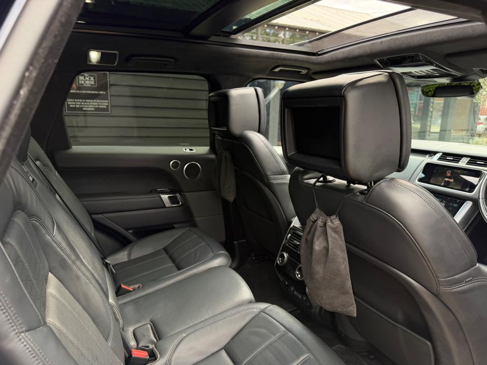 Land Rover Range Rover Sport photo 14