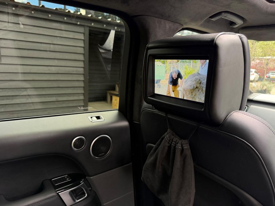 Land Rover Range Rover Sport photo 16