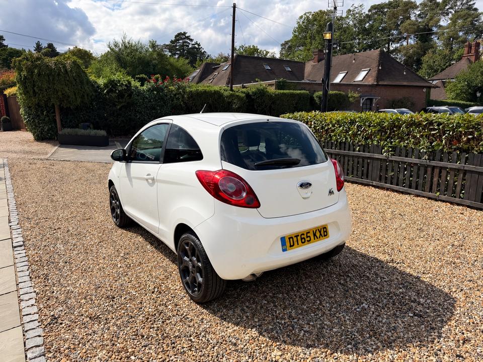 Ford KA photo 4