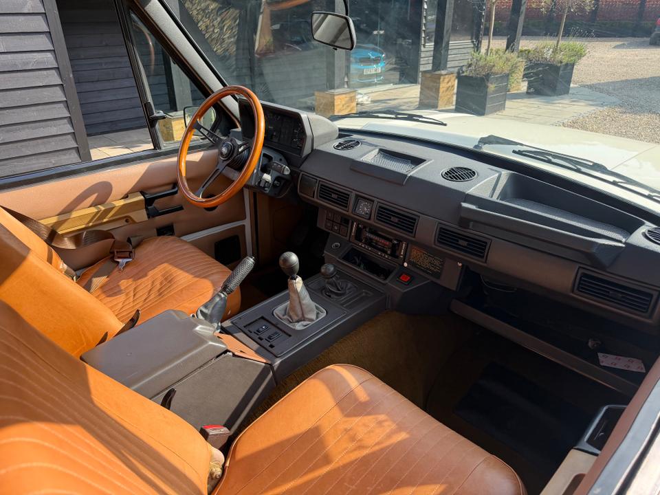 Land Rover Range Rover photo 11