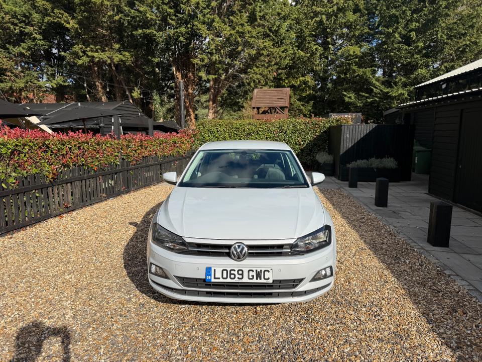 Volkswagen Polo photo 2