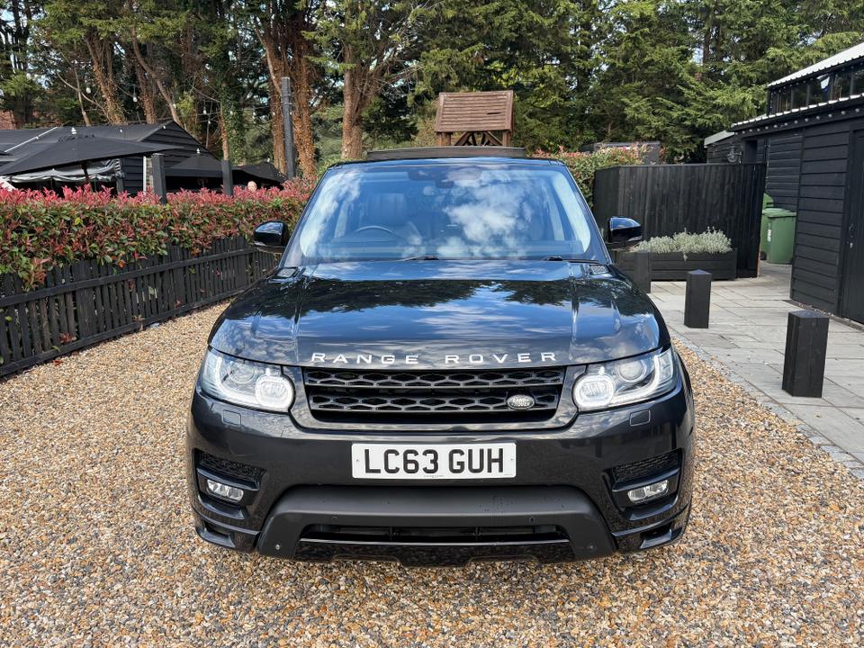 Land Rover Range Rover Sport photo 2