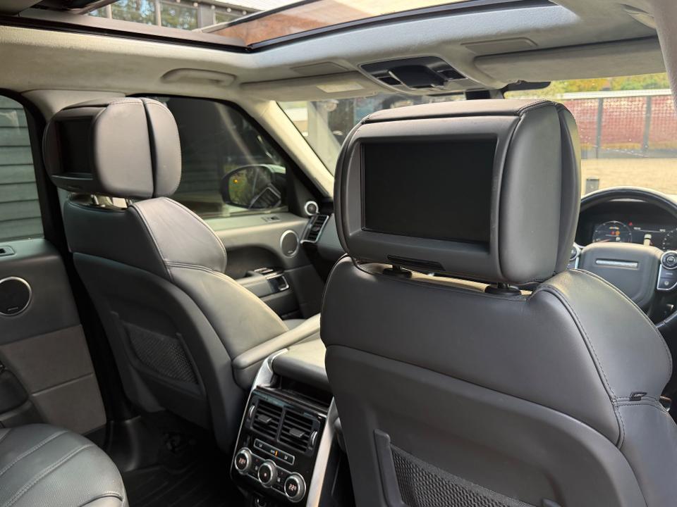 Land Rover Range Rover Sport photo 17