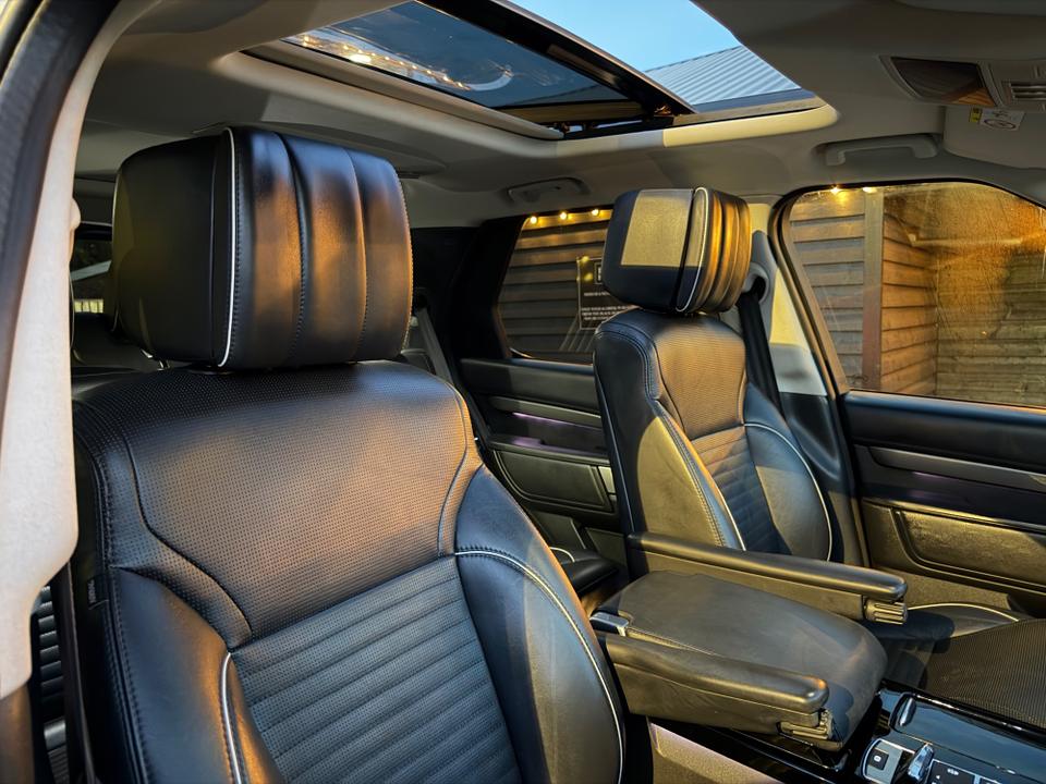 Land Rover Discovery photo 10