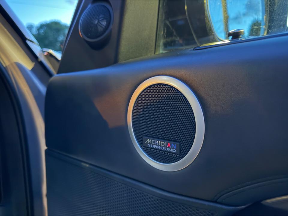 Land Rover Discovery photo 13