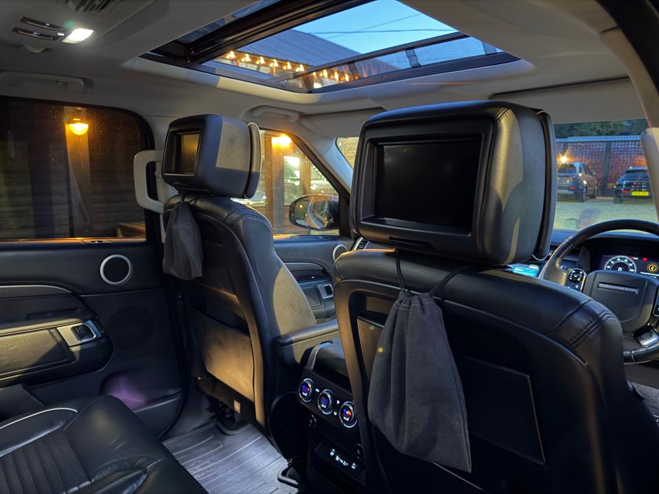 Land Rover Discovery photo 14