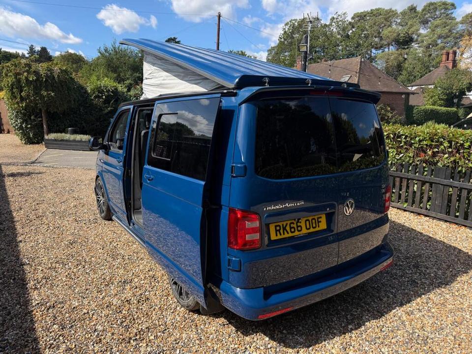 Volkswagen Transporter photo 3