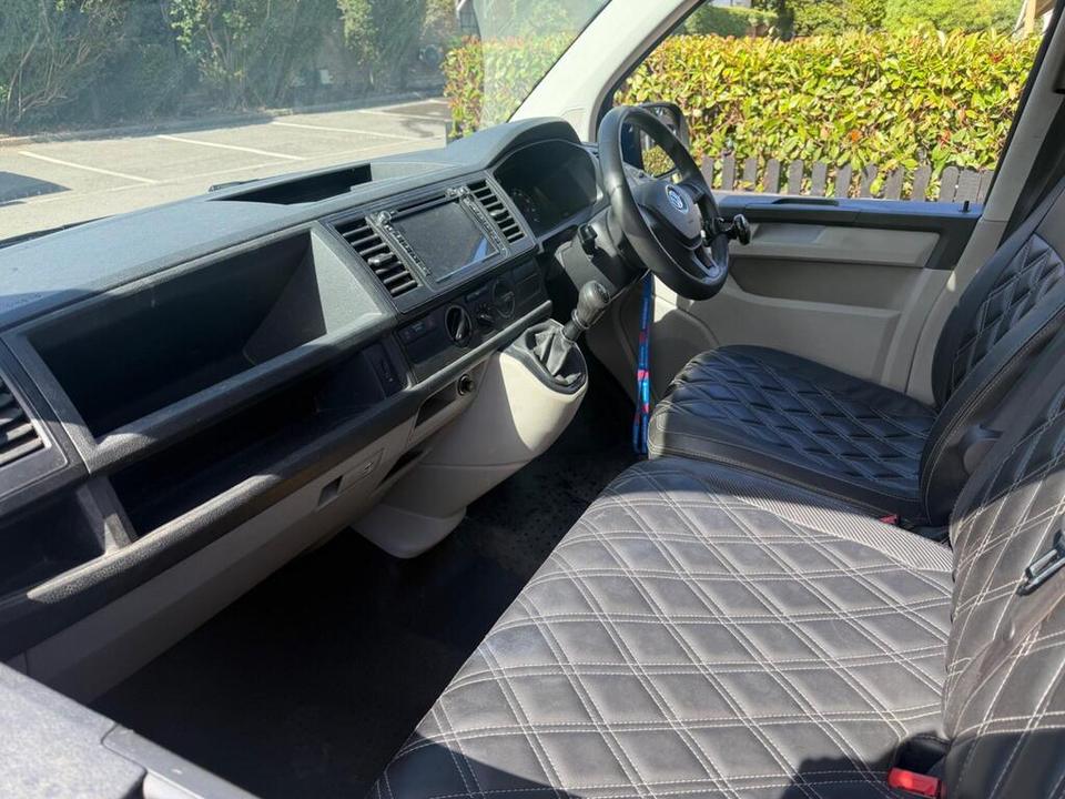 Volkswagen Transporter photo 5