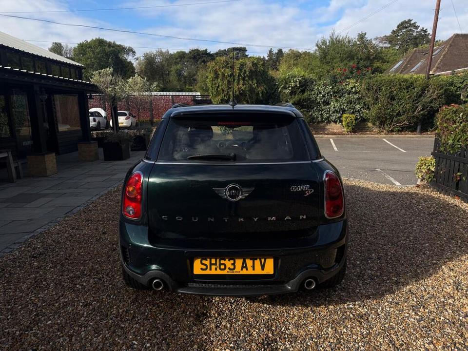 MINI Countryman photo 5