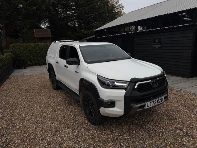 Toyota Hilux photo 1