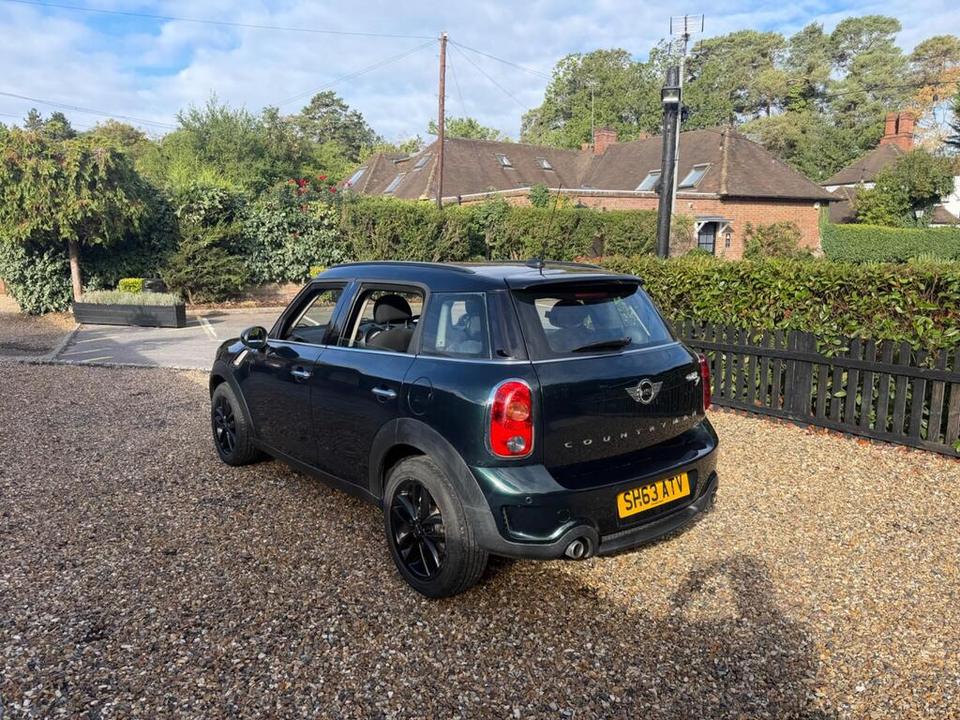 MINI Countryman photo 3