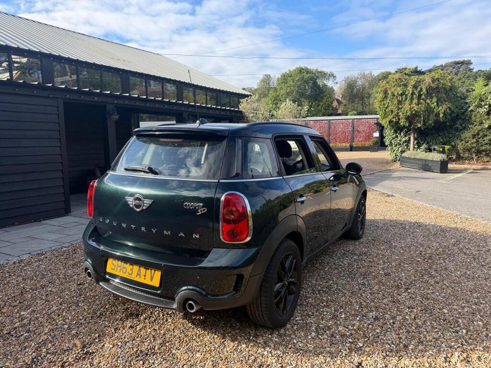 MINI Countryman photo 4