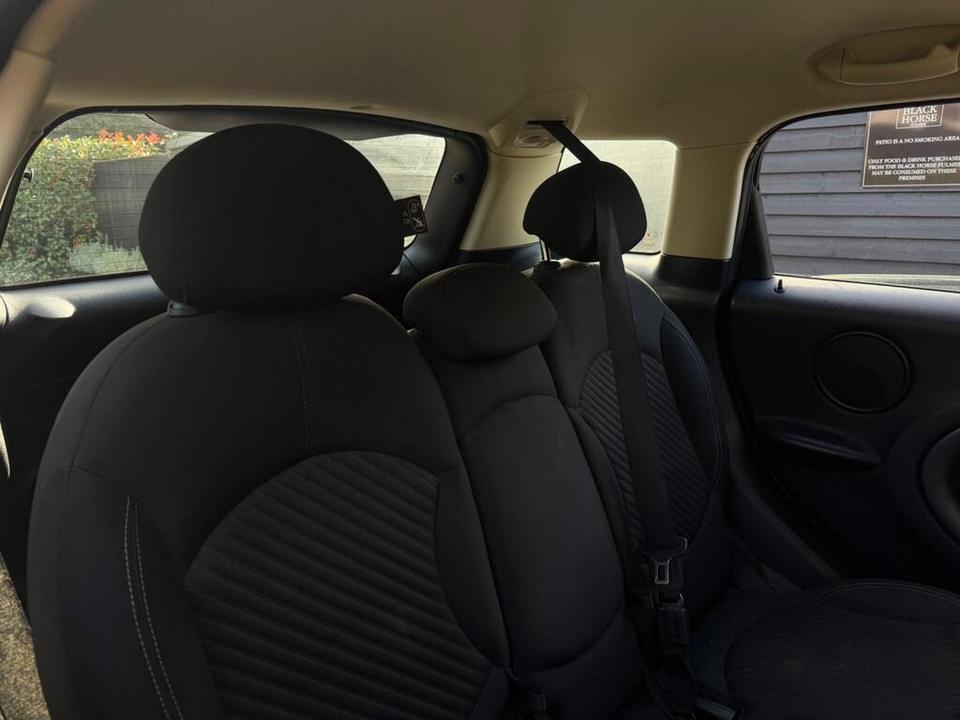 MINI Countryman photo 7